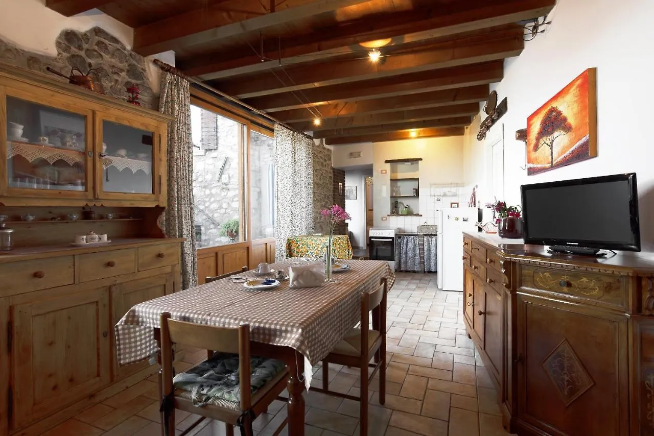 Appartamento Casa Silvia ii Torri Del Benaco