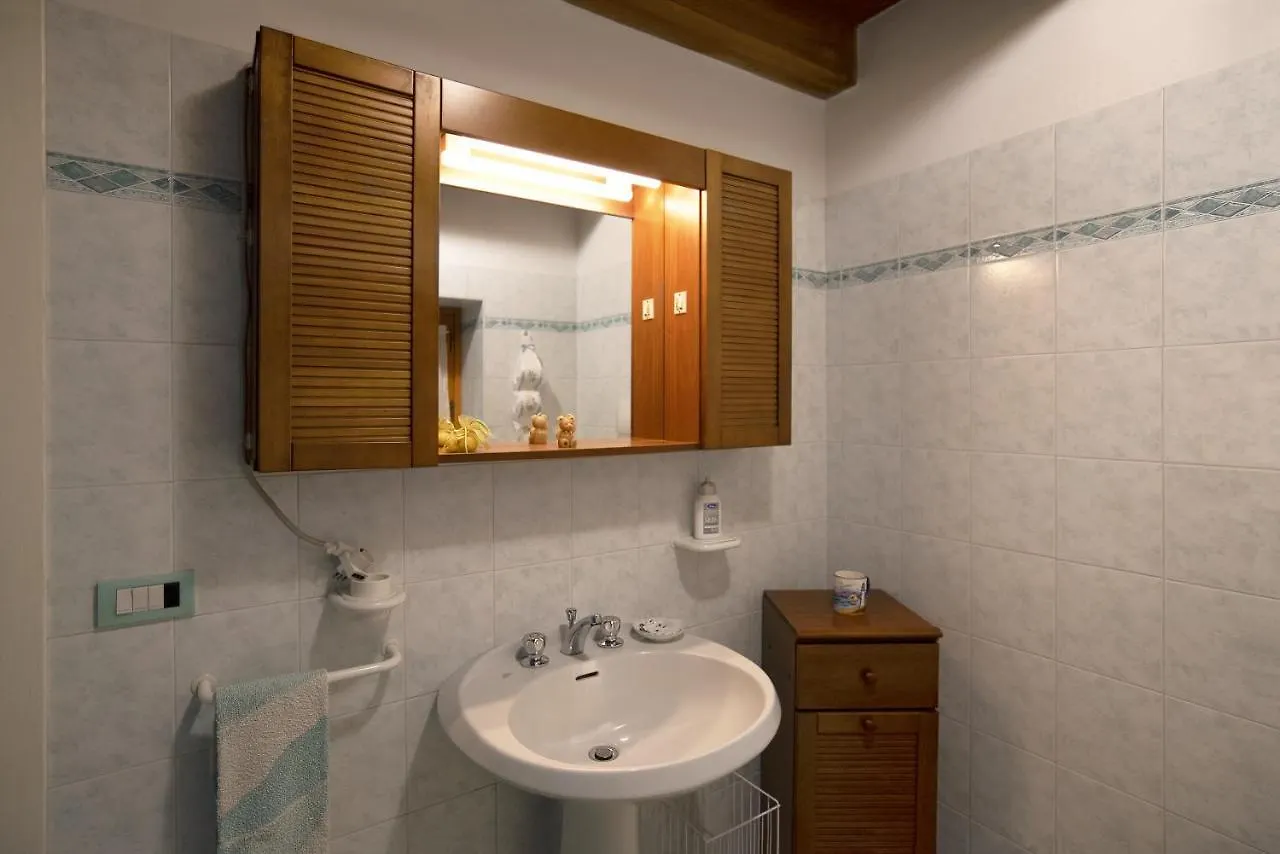 Casa Silvia Ll Daire Torri Del Benaco